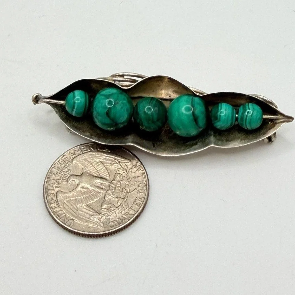 Sterling Silver Malachite Brooch Pea in the Pod 2.5